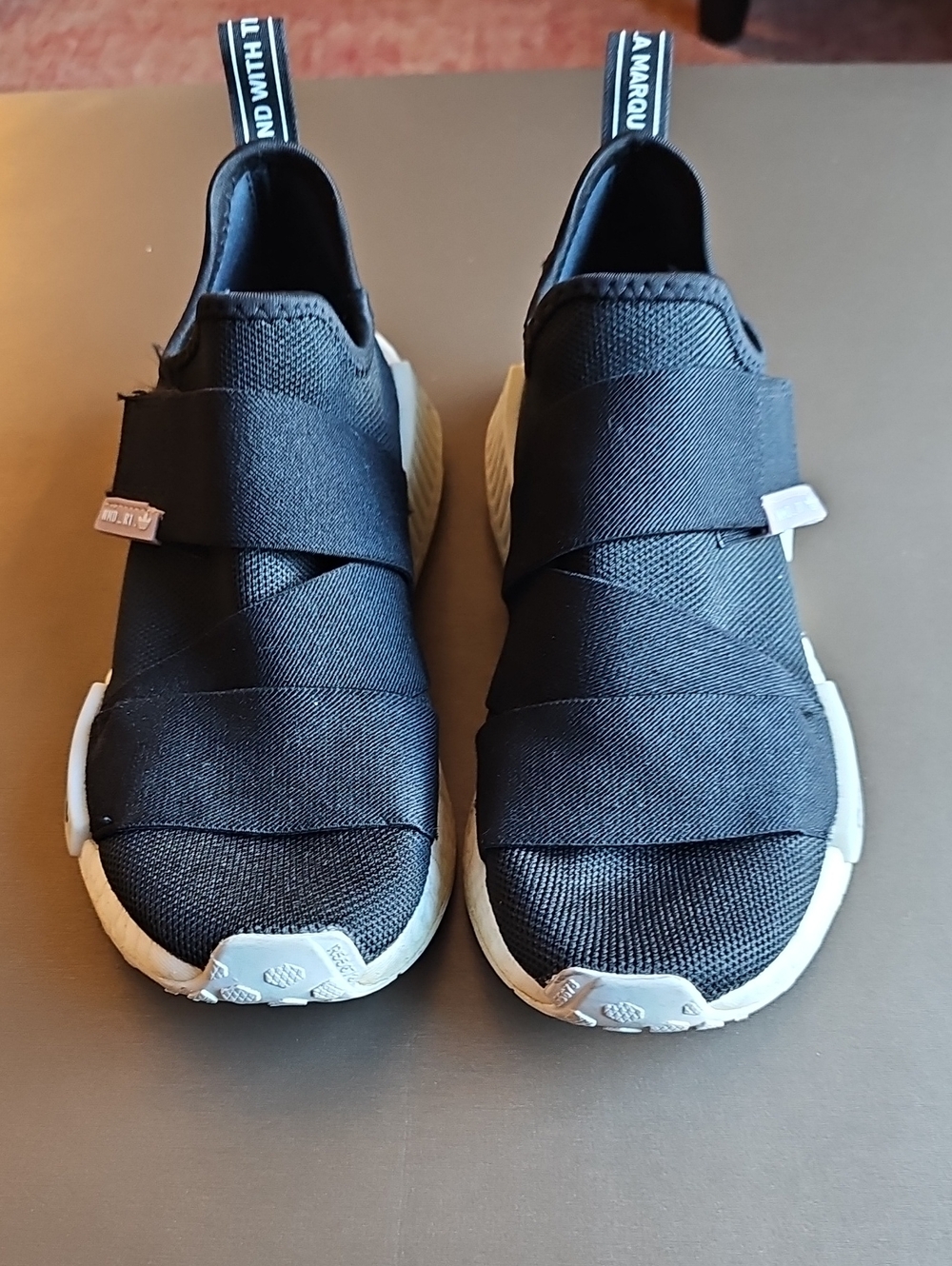 Adidas NMD_R1 "Black White"